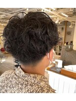 フラバー(flover) flover【大人気のメンズ波パーマ】スタイリングもかんたんです☆