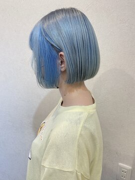 サミット ウル(SUMMIT ulu.) 【ulu yui】ミニボブ　アイスブルーデザインカラー