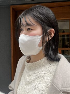 ウィーク 梅田(UiiC) 色もちの良いオリーブグレージュ【uiic stylist rira】