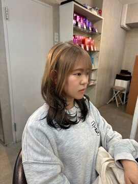 ジュール サウス 新宿南口(Joule South) 【デザインカラー】シアーベージュxヘムブラック【新宿】