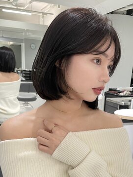 トイ(TOI) フェイスレイヤーボブ/グレージュ/シースルーバング/韓国ヘア