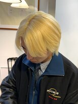 ヲタク(wotaku.)&nbsp;メンズブロンドカラーハイトーンカラーミディアムボブブリーチ