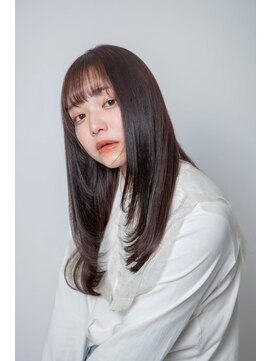 ルフュージュ バイ プロデュース 相模大野店(Refuge by Produce) チョコレートブラウン/レイヤーカット/ストレートロング