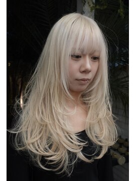 ログ オモテサンドウ(L.O.G OMOTESANDO) ハイトーンカラー