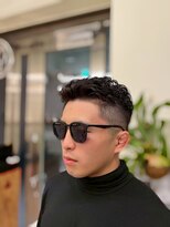 ウェルム 表参道(WELLM)&nbsp;綺麗より無骨が似合う/メンズパーマ/髪質改善/キッズカット