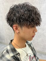 エルマーク 梅田(L-MARK) 波巻きパーマ/スパイラルパーマ/メンズ/眉毛/短髪/サーフカール