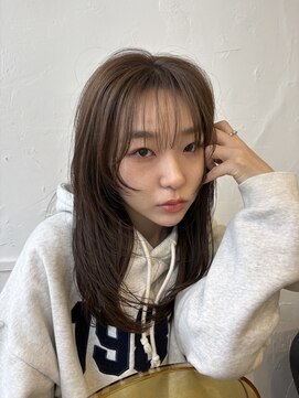 エイチバイシオミエイチ 神戸三宮(H by shiomi H) ブリーチなしダブルカラー/透明感カラー