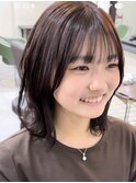透明感カラーで軽さを出したボブヘア