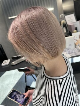 シェリール(CHERiR) 透明感ホワイトベージュ◎ブリーチなしOK大人可愛い×ミニボブ