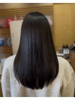 ヘアーメイク ダンス(hair make DANCE) 朝はまとまるのに夕方広がる方へ|エアーストレート