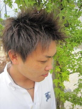 メンズアートヘアー ブーム(MEN'S ART HAIR BOOM) ONもOFFも似合う大人のショート