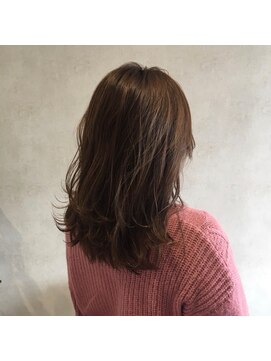 ライフ ウィズ ヘア(LIFE with HAIR) 浮遊感のあるグレージュセミロング