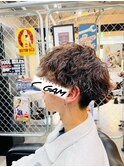 重めマッシュのツイストスパイラル