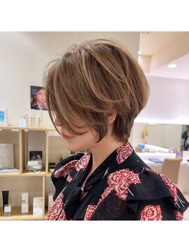 マージュ ギンザ(marju GINZA) 周りと差をつける白髪ぼかしハイライト