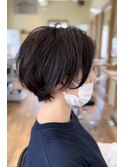 ショートヘア