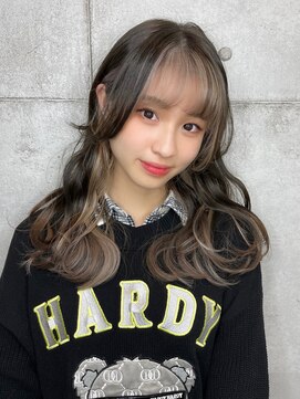 マックス フォー ヘアー(MAX FOR HAIR) ミディアムロング×インナーカラー◎