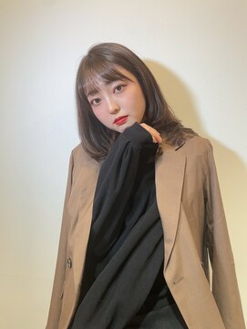 レヴィア(REVIA) レディース内巻きレイヤースタッフナチュラルブラウン