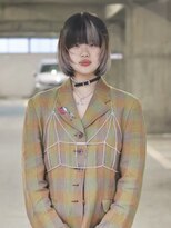 シーズ 栄(sea's) layer bob × design white silver