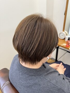 リル(LILU) ショートヘアー