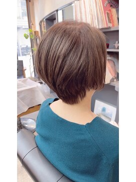 オト(oto) 柔らかい印象×上品な印象 グレージュボブ