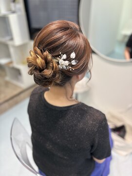 ワンス バイ エメ(ONCE by am'e) 大人アップ