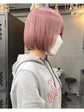 ギークス(GEEKS) 【GEEKS渋谷】ハイトーンカラー/透明感/ピンク/切りっぱなしボブ