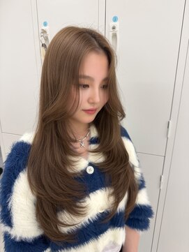 アイトーキョーエス 渋谷(AI TOKYO S) レイヤーカットハッシュカットハイレイヤー韓国ヘアくびれヘア