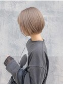 くびレイヤーエモージュグレージュカラーくびれショート/吉祥寺