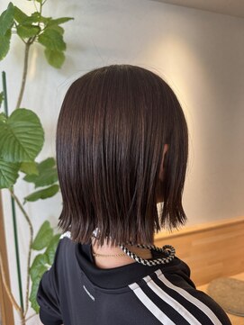 メレットバイホーム(Meret by Home) 切りっぱなしボブ