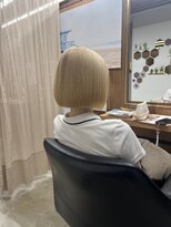 デン(DEN) ボブ×ホワイトベージュ