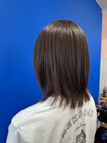 ルヴァンブルー&nbsp;赤味を抑えた、透け感のある艶グレージュ