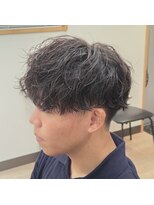 タスクヘアー(task hair)&nbsp;くるくるしない縦落ちツイストスパイラルパーマ×メンズショート