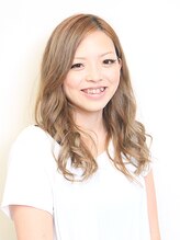 ヨシユキ(YOSIYUKI)&nbsp;川端 悠華子