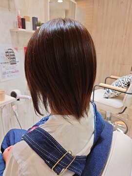 イルヘアーライラ(illu hair LILA) くびれショート