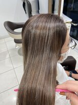 アッシュ 高円寺店(Ash)&nbsp;カーキグレージュ　極細ハイライト