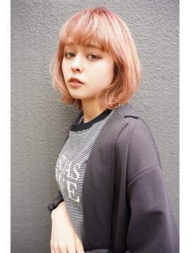 ブゾン(buZon) 【buZon ブゾン】ピンクベージュ×レイヤーボブ