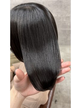 ナチュラル グロー 仙台駅前店(Natural grow) 魔法の縮毛矯正“ケアルーガ”