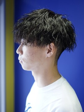 ボブ 金沢(BOB) 10代20代メンズカットパーマツイストスパイラルメンズサロン眉毛