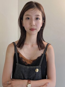 ユー(yew) ミディアムレイヤーカット/ウルフレイヤーカット/顔まわりカット