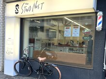 スタンドネスト(STAND NEST)