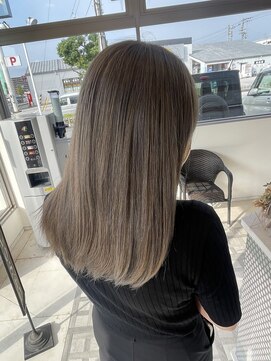 アースオーセンティック 高知潮江店(EARTH Authentic) デザインカラー