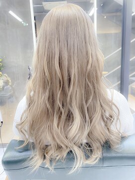 デイズ(days) ホワイトグレージュカラーミルクティーカラー　マロンベージュ