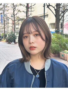 ジョエミバイアンアミ(joemi by Un ami) インナーカラー/くびれボブ