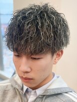 バース バイ ハピネス(BIRTH by happiness)&nbsp;奈良めホワイトメッシュ縦落ちツイストスパイラルパーマ