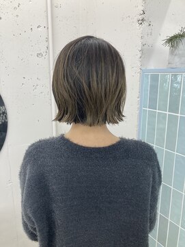 アルテペロ(arte pelo) きりっぱなしボブ/外ハネボブ