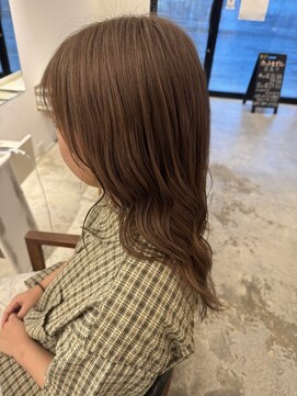 ジジバイモップス(jiji byMOPS) ベージュカラー