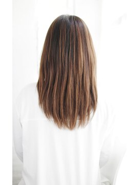 シュシュット(chouchoute) 暗めカラーフェイスフレーミングランマッシュデザインカラー/129