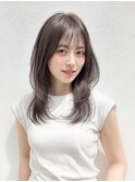 韓国レイヤーカット／グレージュカラー