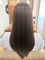 グロウトヨサキワン(GLOW TOYOSAKI ONE)&nbsp;重ためのサラ艶ロング