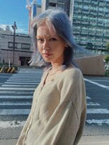 ニューオーセンティック(New Authentic)&nbsp;レイヤーカット×ペールブルーデザインカラー！